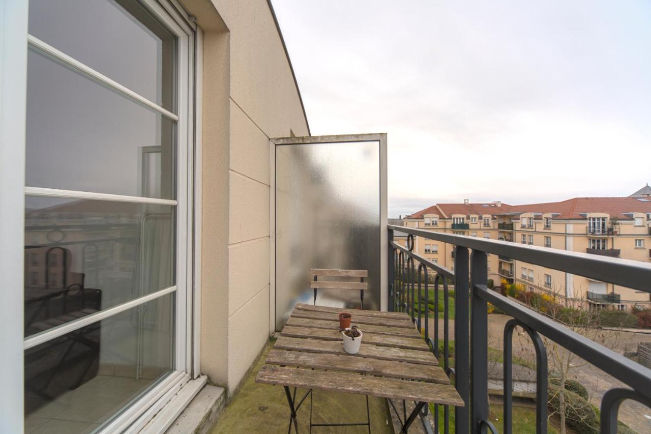L'Appartement Du Roi Lion L 8 Pers L Proche De Disney Bussy-Saint-Georges Exterior photo